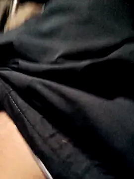 Lucaslonny09 online show from 11.28.25