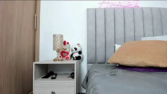 AmatistaSallow   online show from 02.07.25