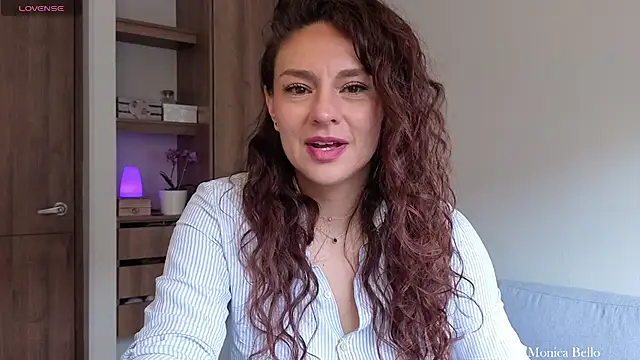 Snapshot of Monica-Bello chatting on 06.18.26 Monica-Bello online show from 06.18.26