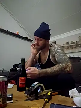 eltoulou online show from 12.14.25