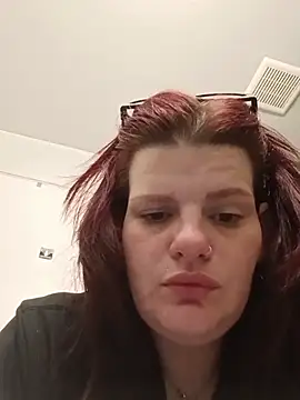 Snapshot of BeckiTooSweet chatting on 05.27.26 BeckiTooSweet online show from 05.27.26