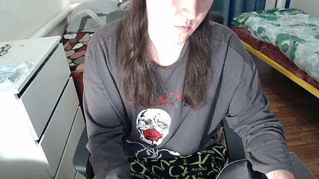 EvaMiron online show from 10.03.25