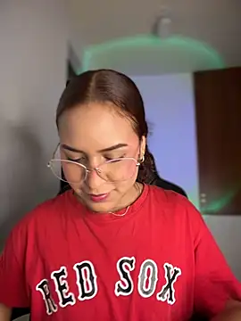 gretta kler1 online show from 02.22.25