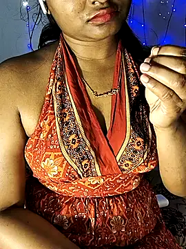 Snapshot of FANTASY_QUEEN_07 chatting on 03.15.25 FANTASY QUEEN 07 online show from 03.15.25