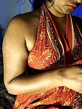 Snapshot of FANTASY_QUEEN_07 chatting on 03.15.25 FANTASY QUEEN 07 online show from 03.15.25