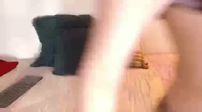 Keket Smitth online show from 12.18.24