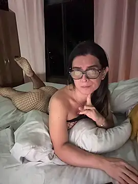 Snapshot of sweet_jessicats chatting on 02.14.26 sweet jessicats online show from 02.14.26