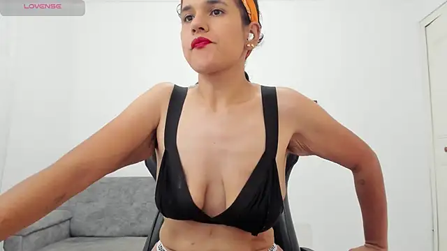 natalia curvy1 online show from 07.14.26