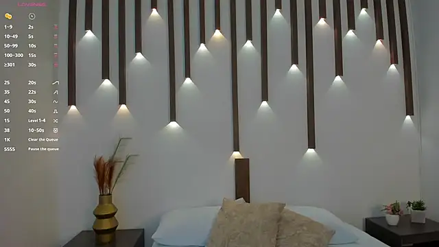 megan cooper28 online show from 10.11.25