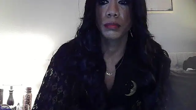 Snapshot of CaramelDipper chatting on 02.06.25 CaramelDipper online show from 02.06.25