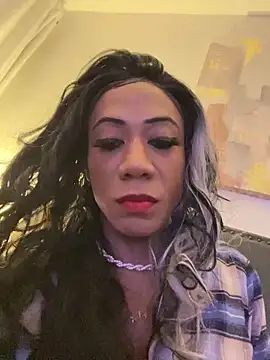 Snapshot of CaramelDipper chatting on 03.19.25 CaramelDipper online show from 03.19.25