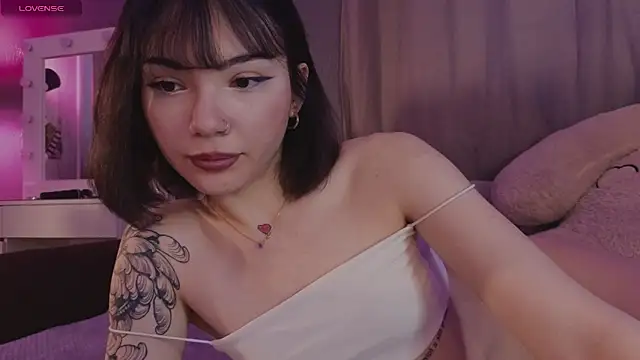 Snapshot of SandraBoyl chatting on 02.03.26 SandraBoyl online show from 02.03.26