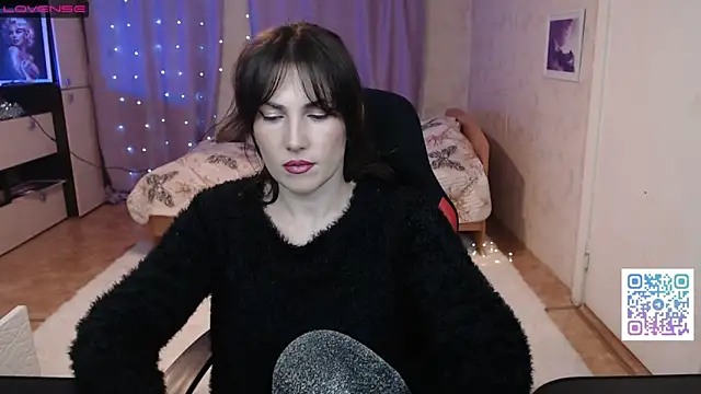 Daniela Cooperr online show from 04.01.26