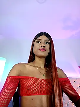 Snapshot of Elektra_Queen chatting on 11.07.25 Elektra Queen online show from 11.07.25