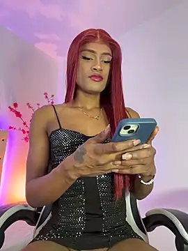 Snapshot of Elektra_Queen chatting on 12.22.25 Elektra Queen online show from 12.22.25