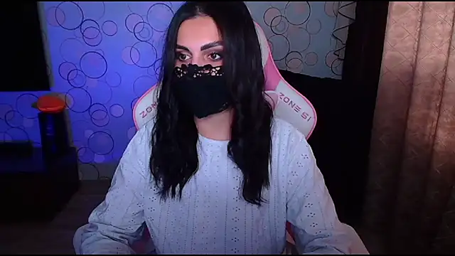   Yasmina   online show from 10.14.25