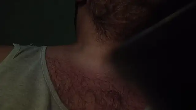 Snapshot of perversalus chatting on 10.10.25 perversalus online show from 10.10.25