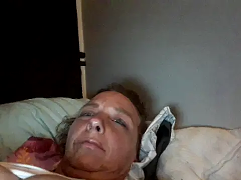 Snapshot of Everlyrose27 chatting on 01.12.25 Everlyrose27 online show from 01.12.25