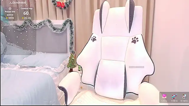 PimChanOK online show from 12.20.25