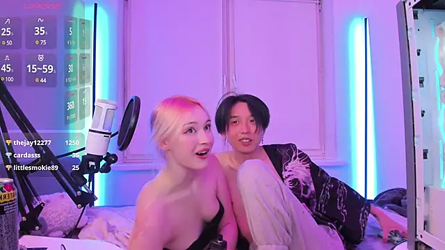 wexlee7 online show from 12.25.24