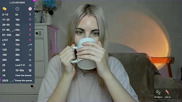 pawpaws online show from 11.29.25