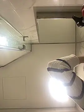 MEOW MEO online show from 12.20.25