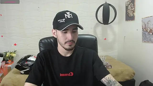 DmitriSanders online show from 12.13.24