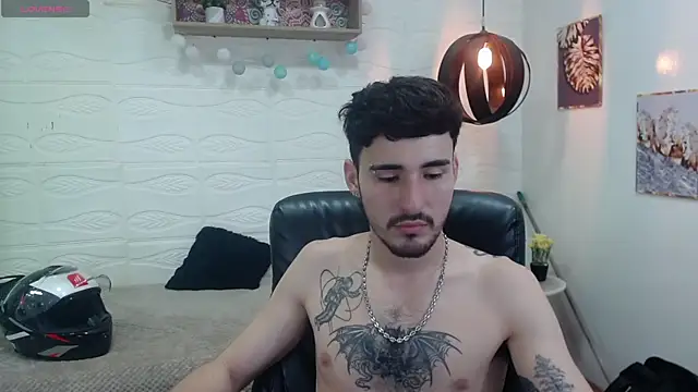 DmitriSanders online show from 01.08.25