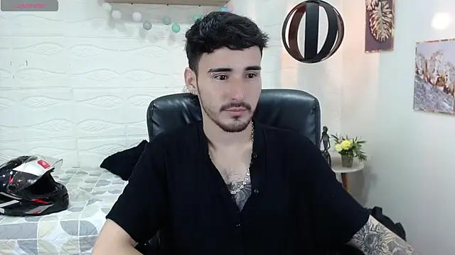 DmitriSanders online show from 02.13.25