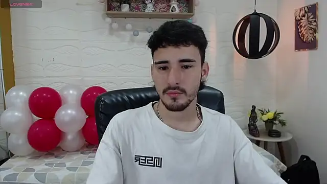 DmitriSanders online show from 02.18.25