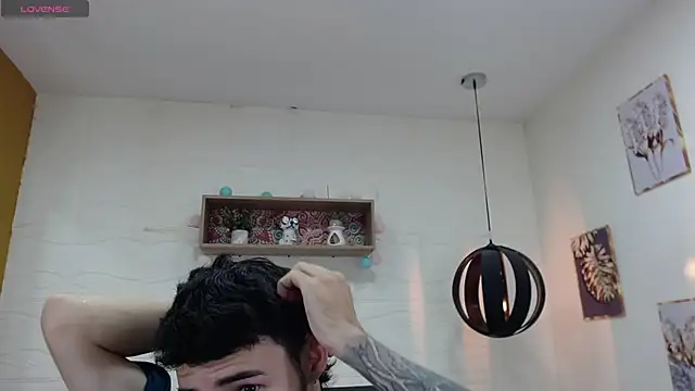 DmitriSanders online show from 02.19.25