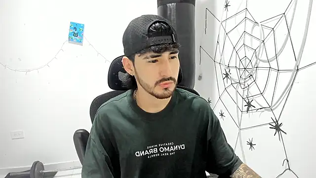 DmitriSanders online show from 02.20.26