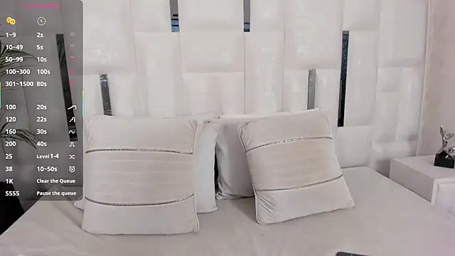 imkrystall online show from 12.22.25