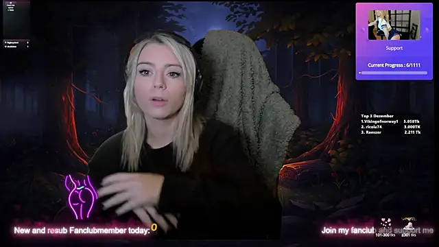 Lisaonthemoon online show from 12.15.24