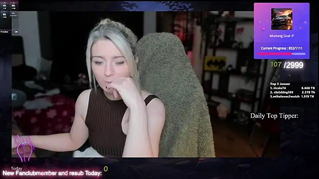 Lisaonthemoon online show from 01.11.25