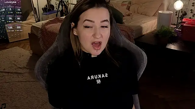 Megan  Hart online show from 01.15.25