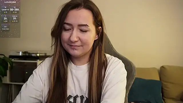 Megan  Hart online show from 10.01.25