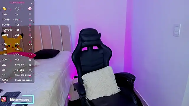 melanyrouse1 online show from 03.15.25