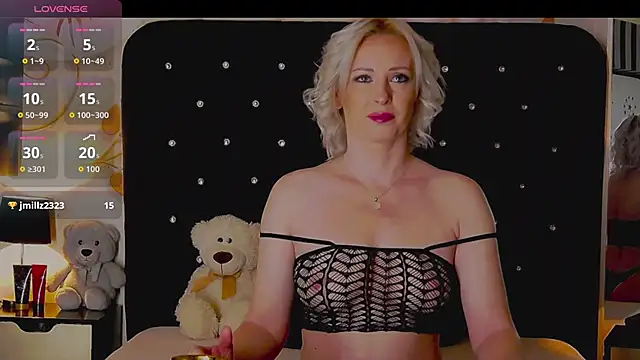 OliviaShaw23 online show from 02.10.26