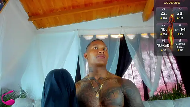 esteveen ortegas  online show from 10.22.25