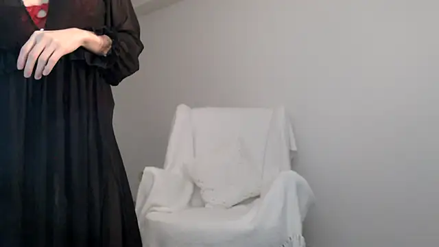 Lily 0000 online show from 01.26.25