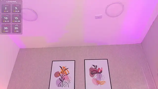 CheneellLorens online show from 10.09.25