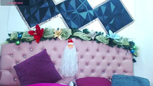 Snapshot of andrea_safeira_doll chatting on 12.21.24 andrea safeira doll online show from 12.21.24