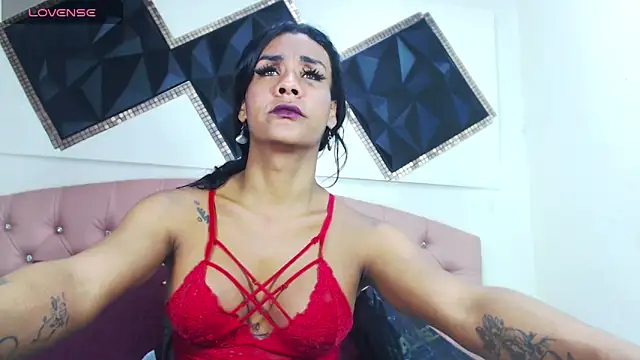 Snapshot of andrea_safeira_doll chatting on 01.28.25 andrea safeira doll online show from 01.28.25