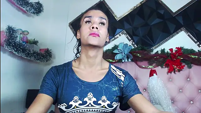 andrea safeira doll online show from 12.18.25