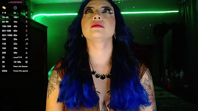 black wiidow online show from 12.23.24