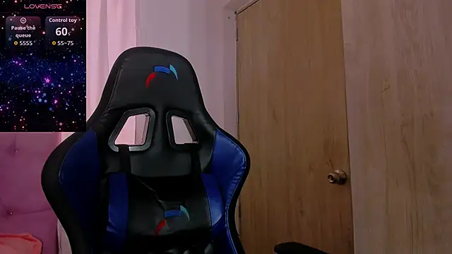 Snapshot of ParisShayk chatting on 02.09.26 ParisShayk online show from 02.09.26