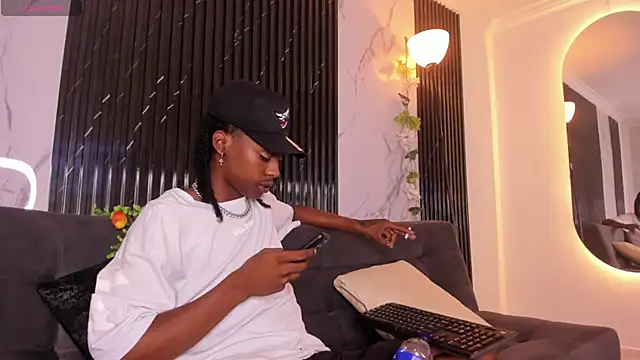 BRYXXXON1 online show from 02.06.25