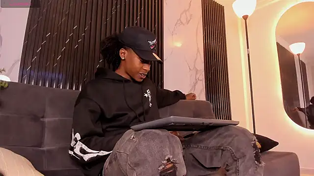 BRYXXXON1 online show from 02.08.25