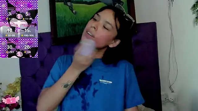 Cloeandtyfanny online show from 07.07.26